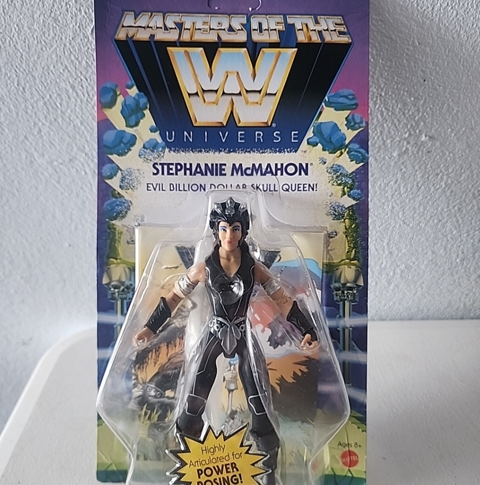 WWE Action Figure Evil Lyn rare Motu‎